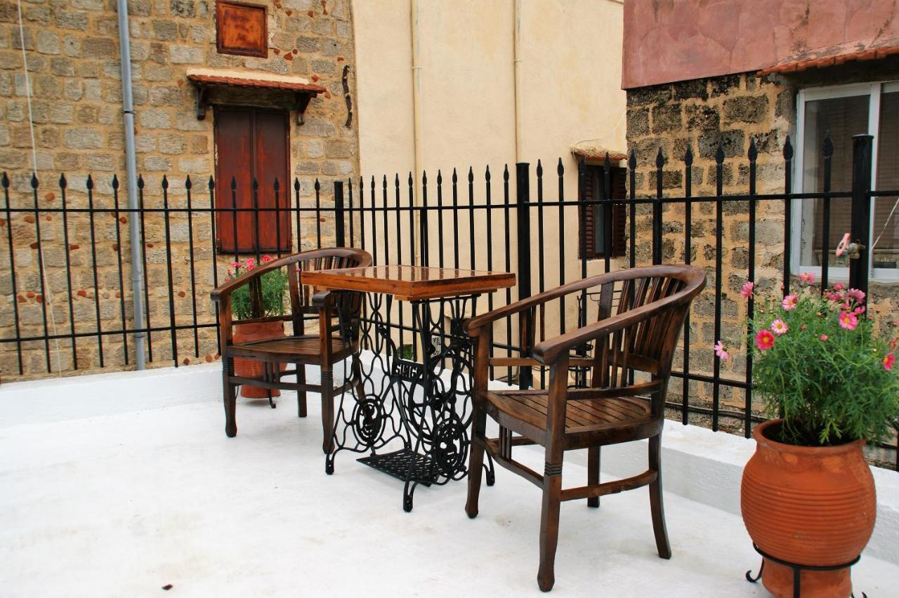 Evangelia'S Little House Rhodes City Exterior photo